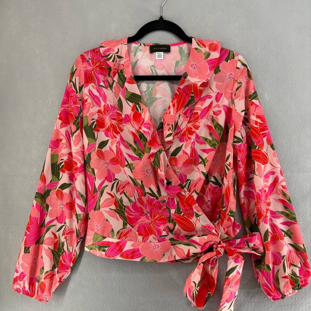 Ava & Aiden Floral Wrap Ruffle Collar Blouse
Pink Medium Vibrant‎